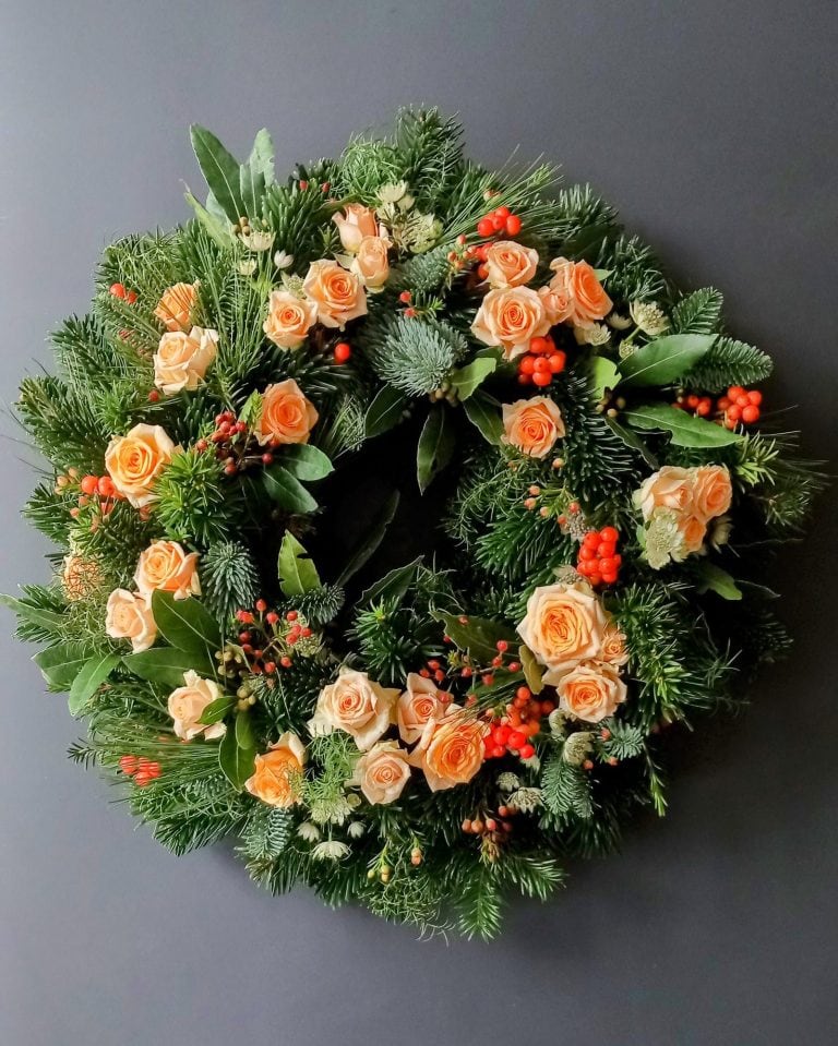 Winterkrans van Atelier Odiel, bloemenatelier in Kortrijk.